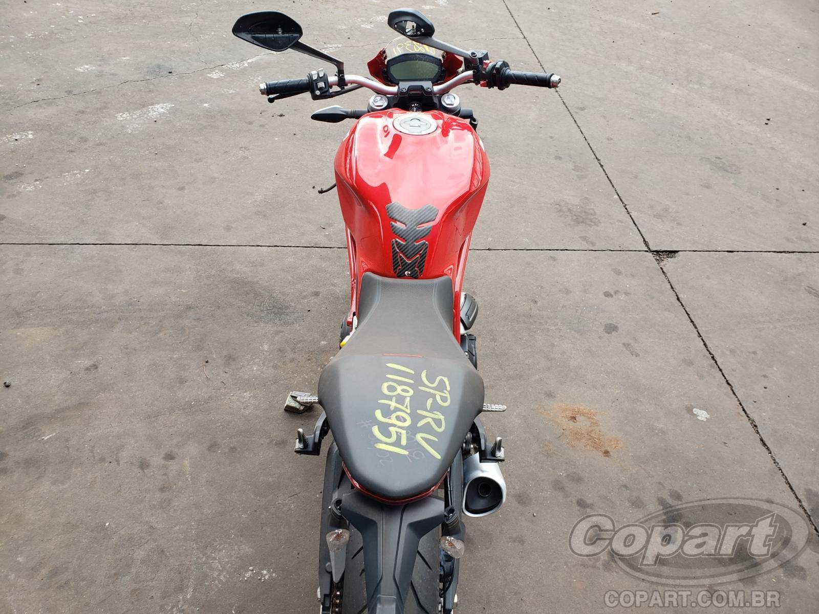 Foto 9 de 13: 2020 DUCATI MONSTER
