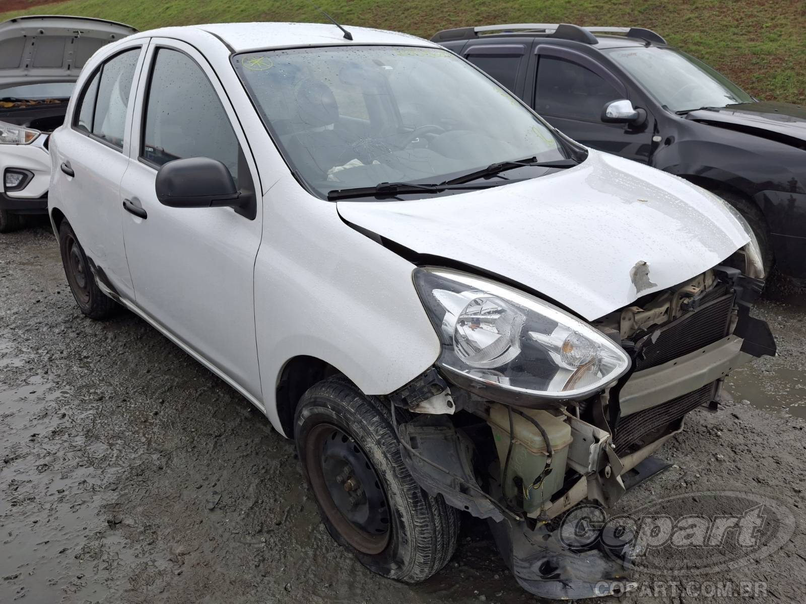 Veículo Nissan March 2016 NISSAN MARCH 1.0 12V 2017 em leilão