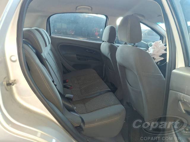 2011 FIAT PUNTO 