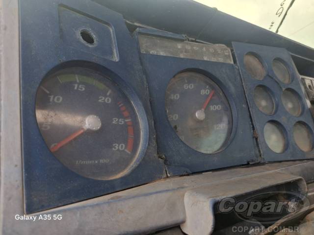 2006 VOLKSWAGEN WORKER 