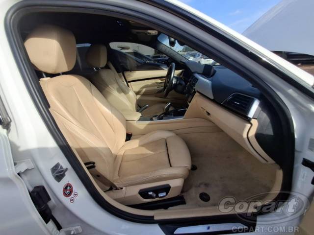 2016 BMW SERIE 3 