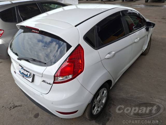2015 FORD FIESTA 