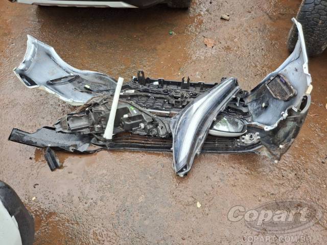 2026 TOYOTA COROLLA CROSS 