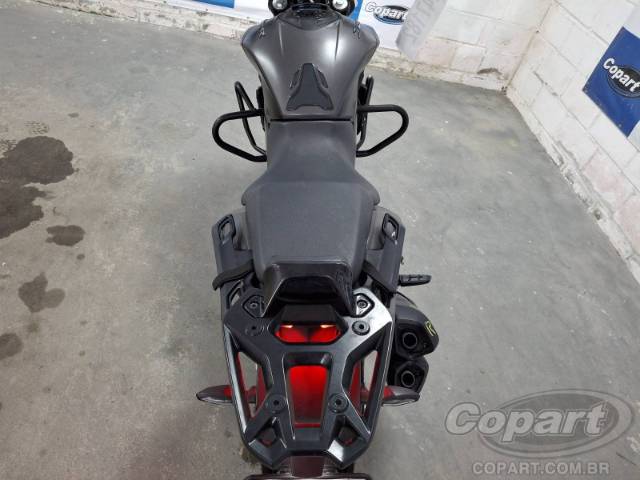 2025 BAJAJ DOMINAR 