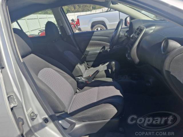 2017 NISSAN VERSA 