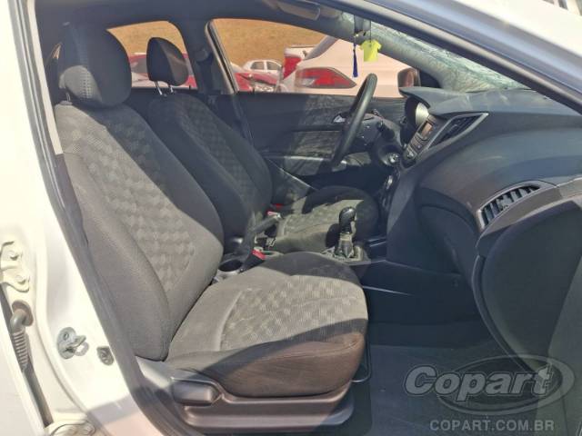 2017 HYUNDAI HB20 