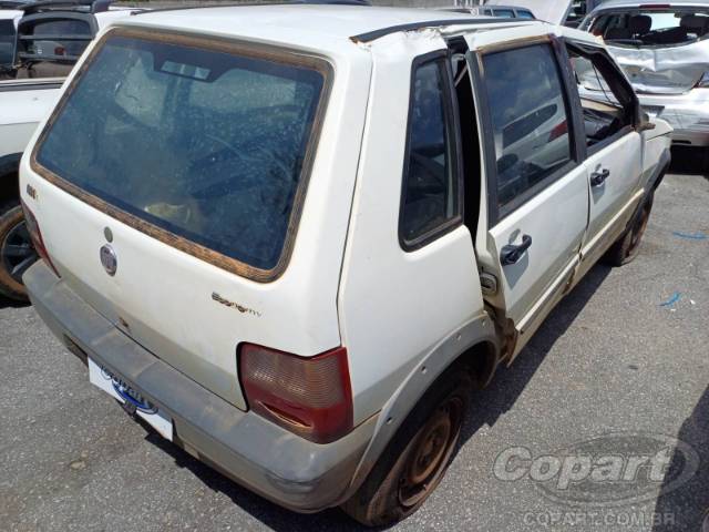 2013 FIAT UNO 
