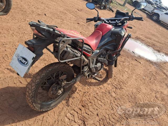 2025 HONDA XRE SAHARA 300 