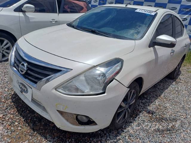 2018 NISSAN VERSA 