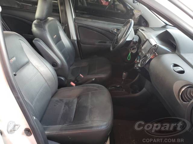 2017 TOYOTA ETIOS SEDA 