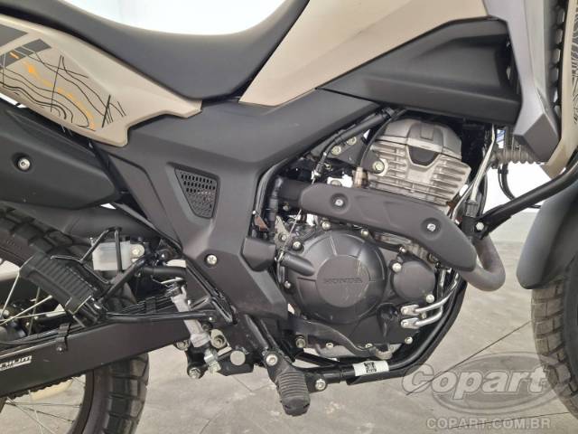 2025 HONDA XRE SAHARA 300 