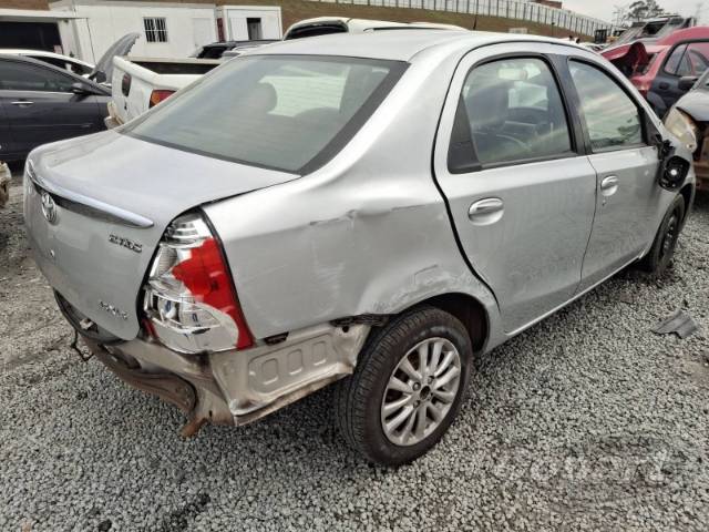 2013 TOYOTA ETIOS SEDA 