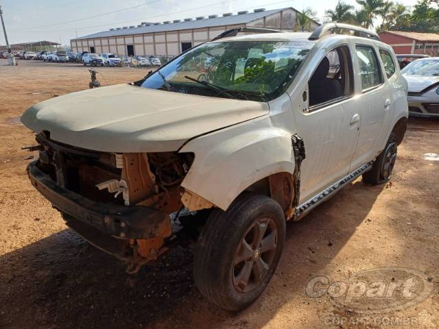 2022 RENAULT DUSTER 