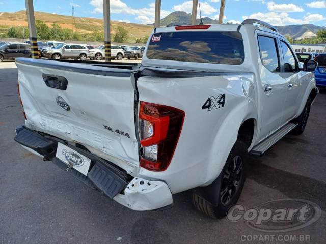 2025 NISSAN FRONTIER CD 
