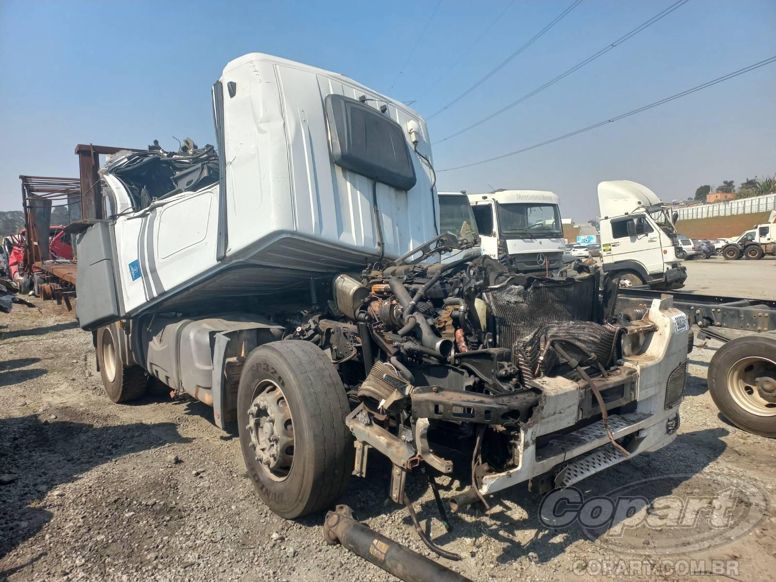 Veículo MERCEDES-BENZ Axor Mercedes Benz Axor 2041 LS 2022 Médio Dano 2022 em leilão