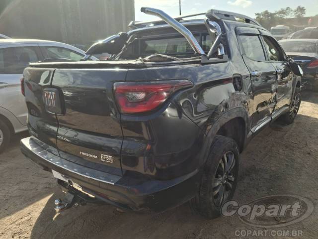 2022 FIAT TORO 