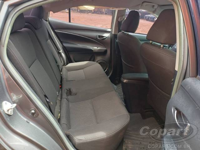 2023 TOYOTA YARIS SEDA 