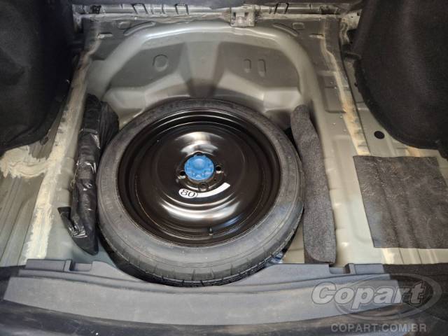 2025 TOYOTA YARIS SEDA 