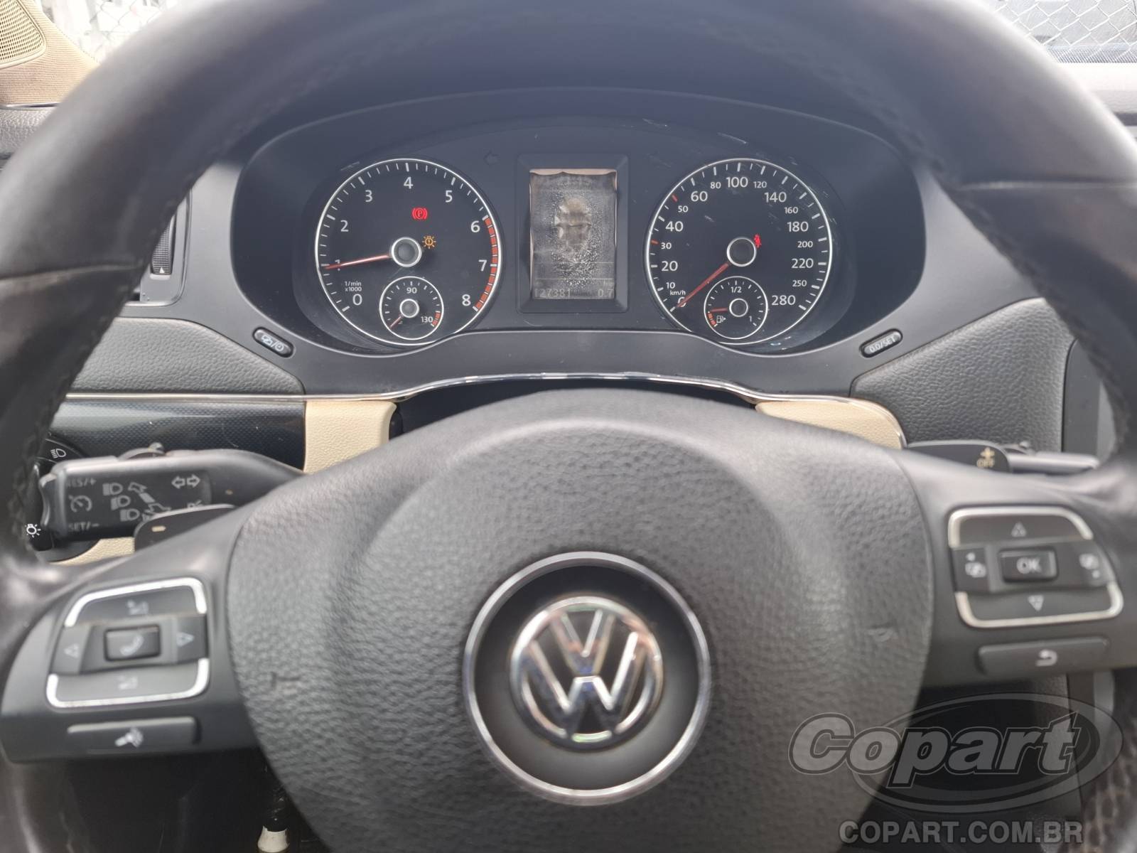 2013 VOLKSWAGEN JETTA — foto 8 de 10