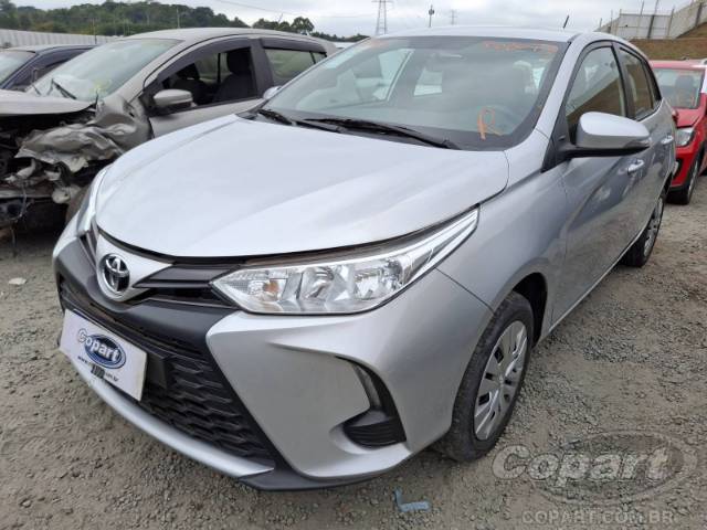 2023 TOYOTA YARIS 