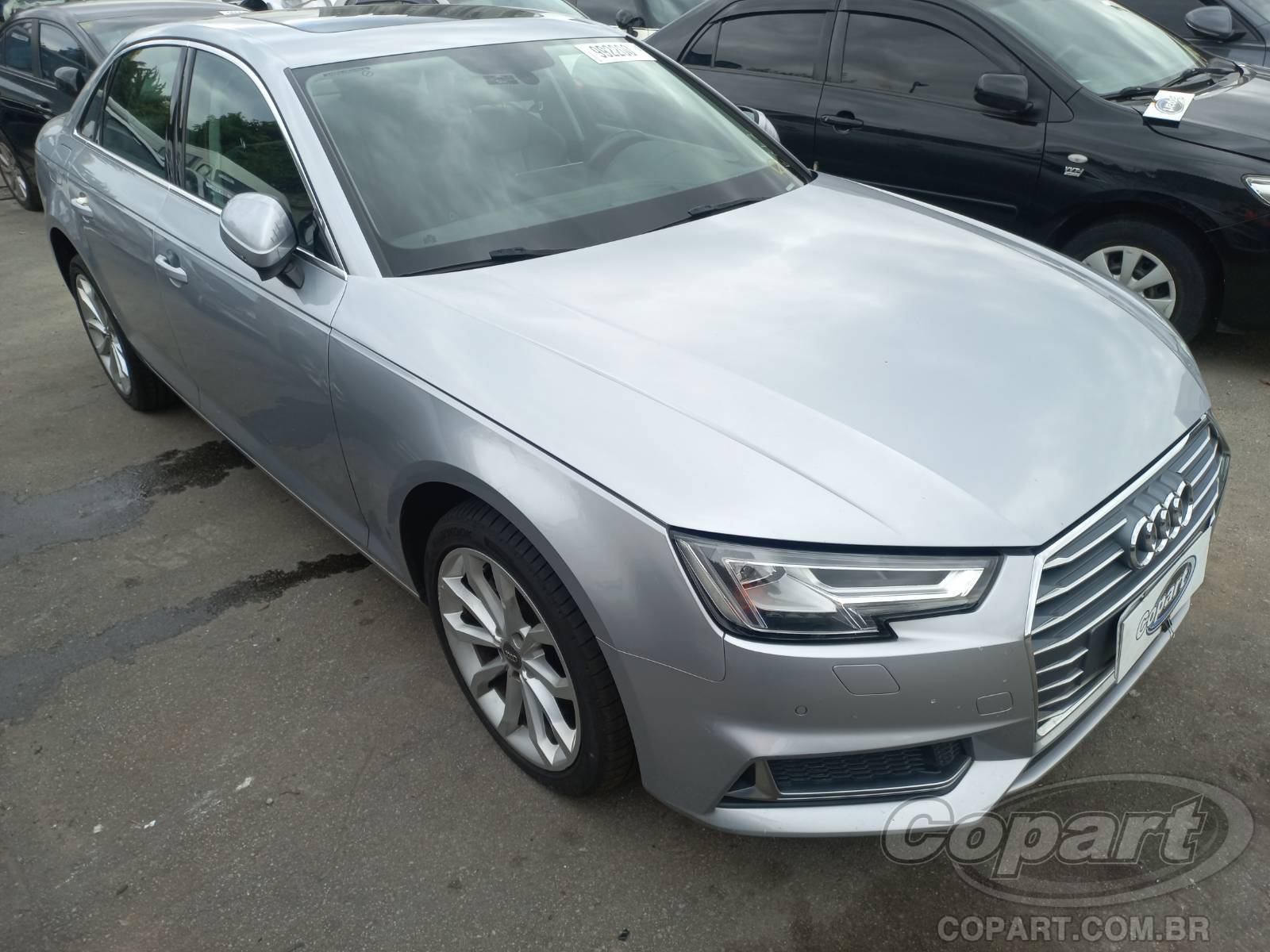 Veículo Audi A4 Audi A4 2.0 16V TFSI Turbo 2019 Enchente Média Monta 2019 em leilão