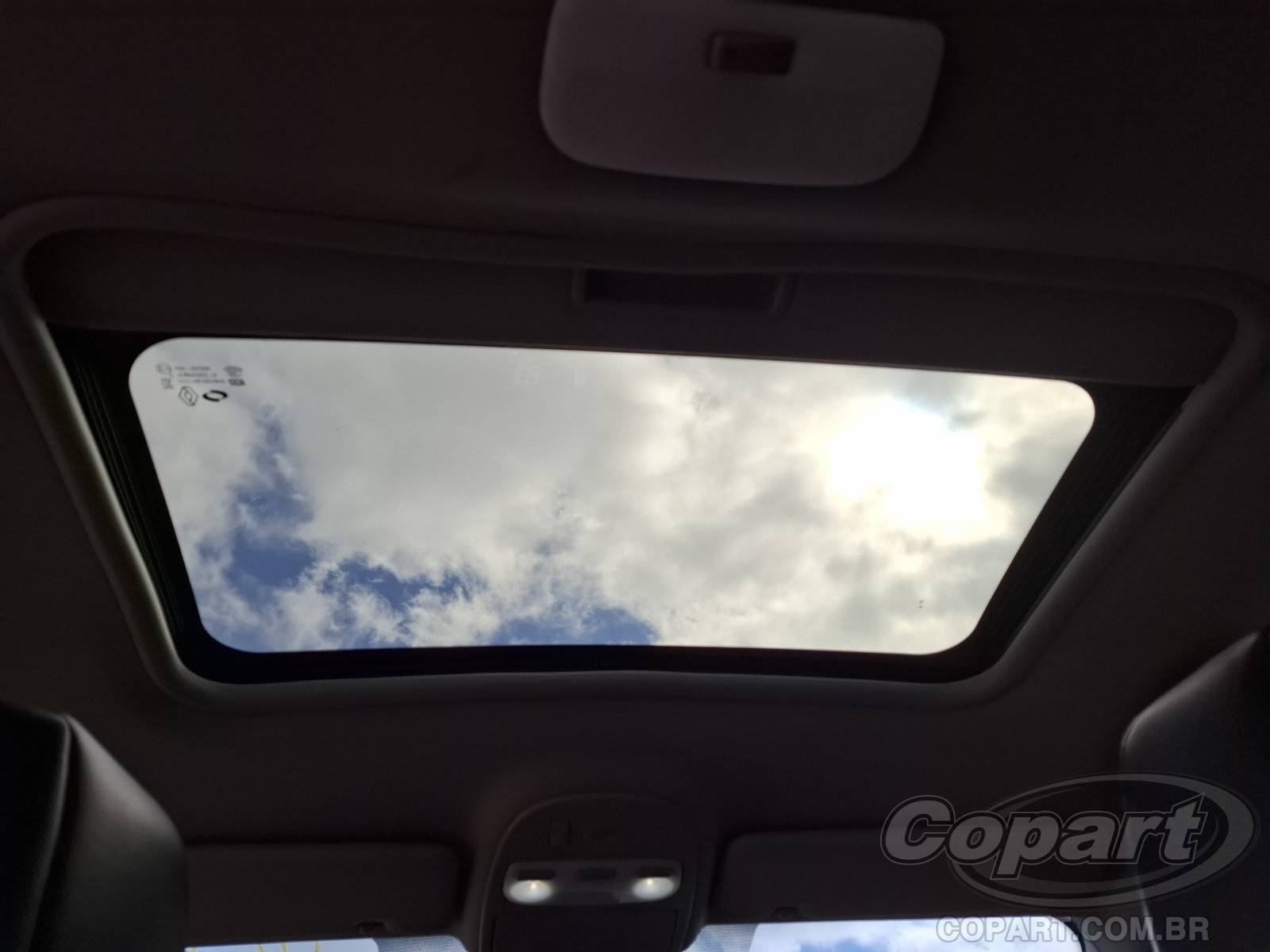 Foto 12 de 13: 2016 RENAULT FLUENCE