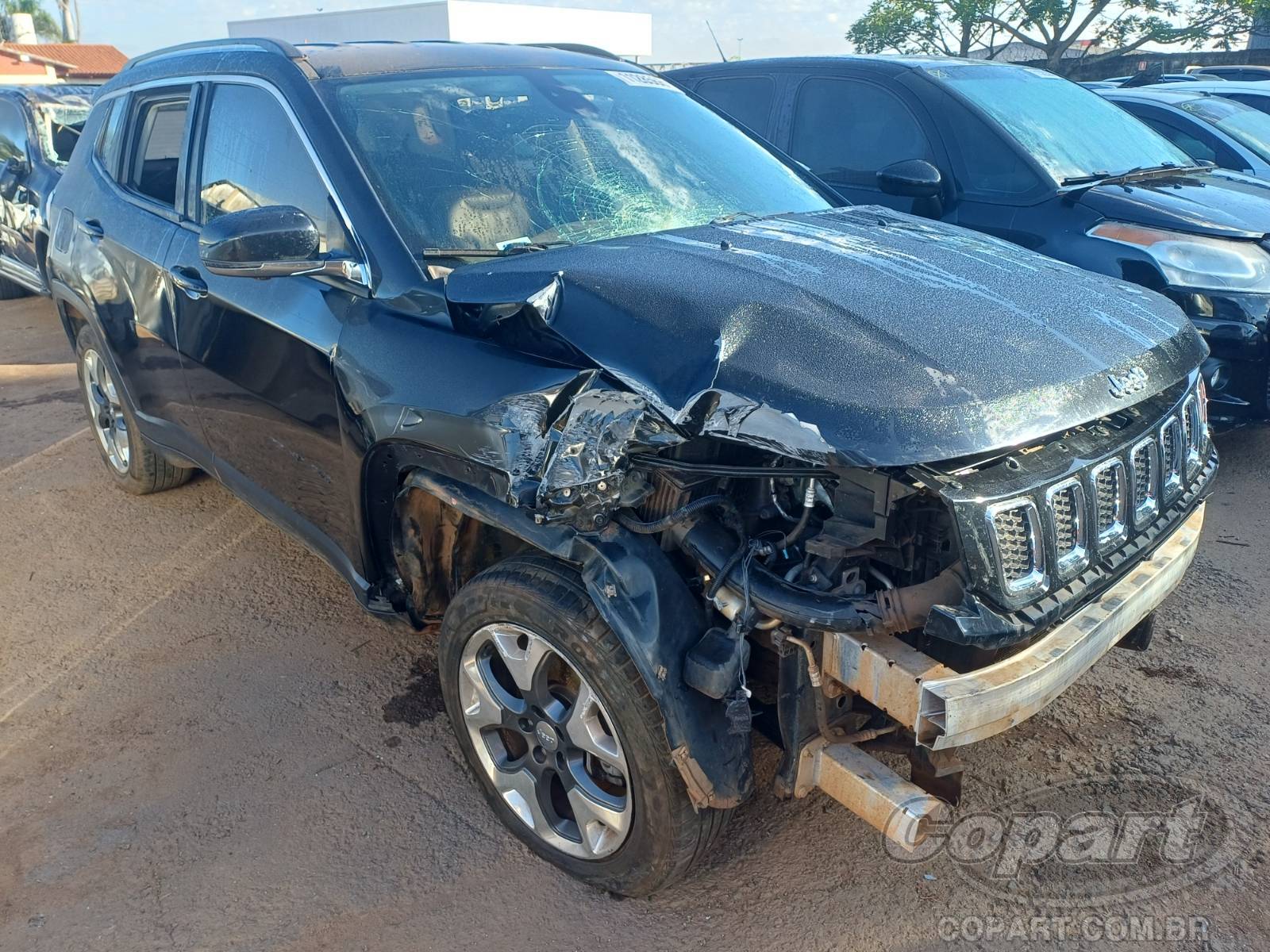Veículo Fiat Compass Jeep Compass Limited 2.0 16V Tigershark 2017 2017 em leilão