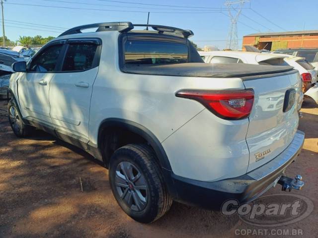 2021 FIAT TORO 