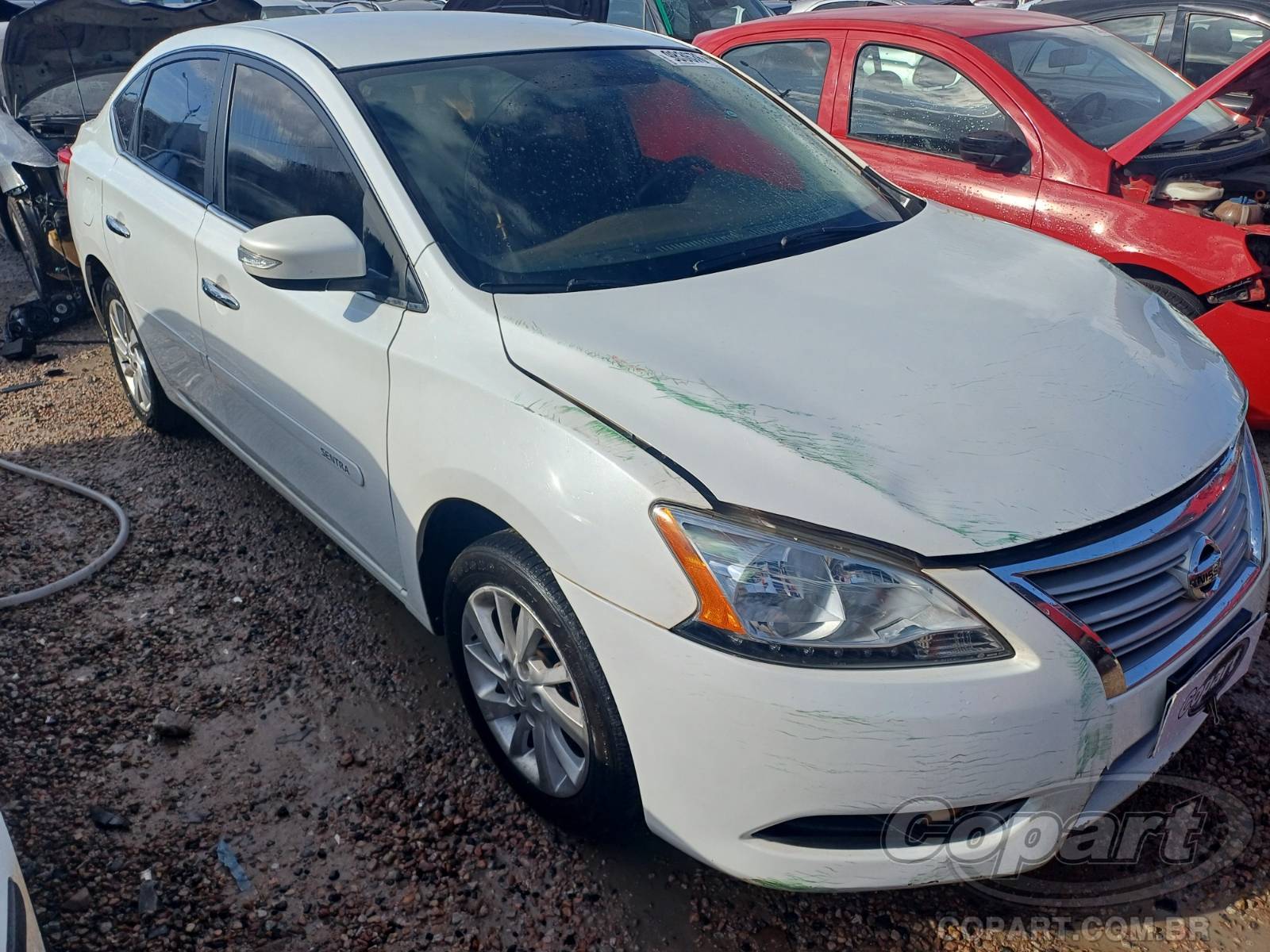 Veículo Nissan Sentra Nissan Sentra SV CVT 2.0 16V FlexStart 2015 Pequena Monta 2015 em leilão