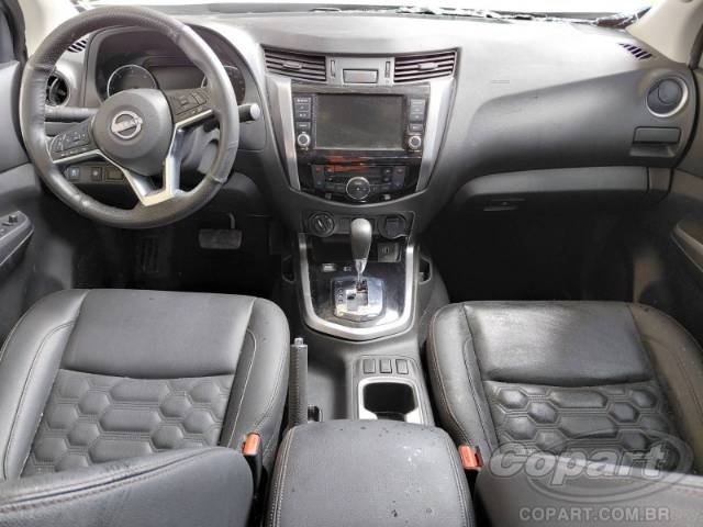 2025 NISSAN FRONTIER CD 