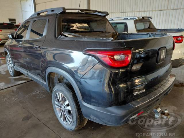 2022 FIAT TORO 
