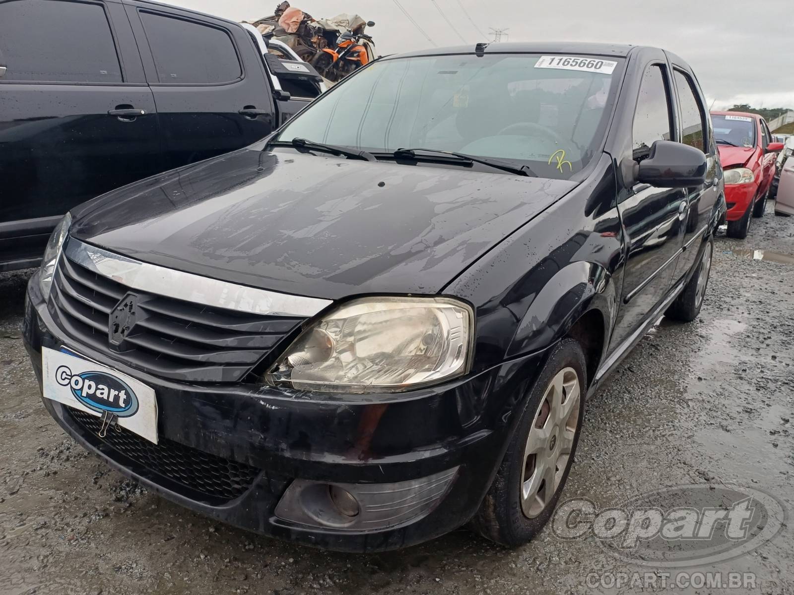 Foto 2: 2013 RENAULT LOGAN