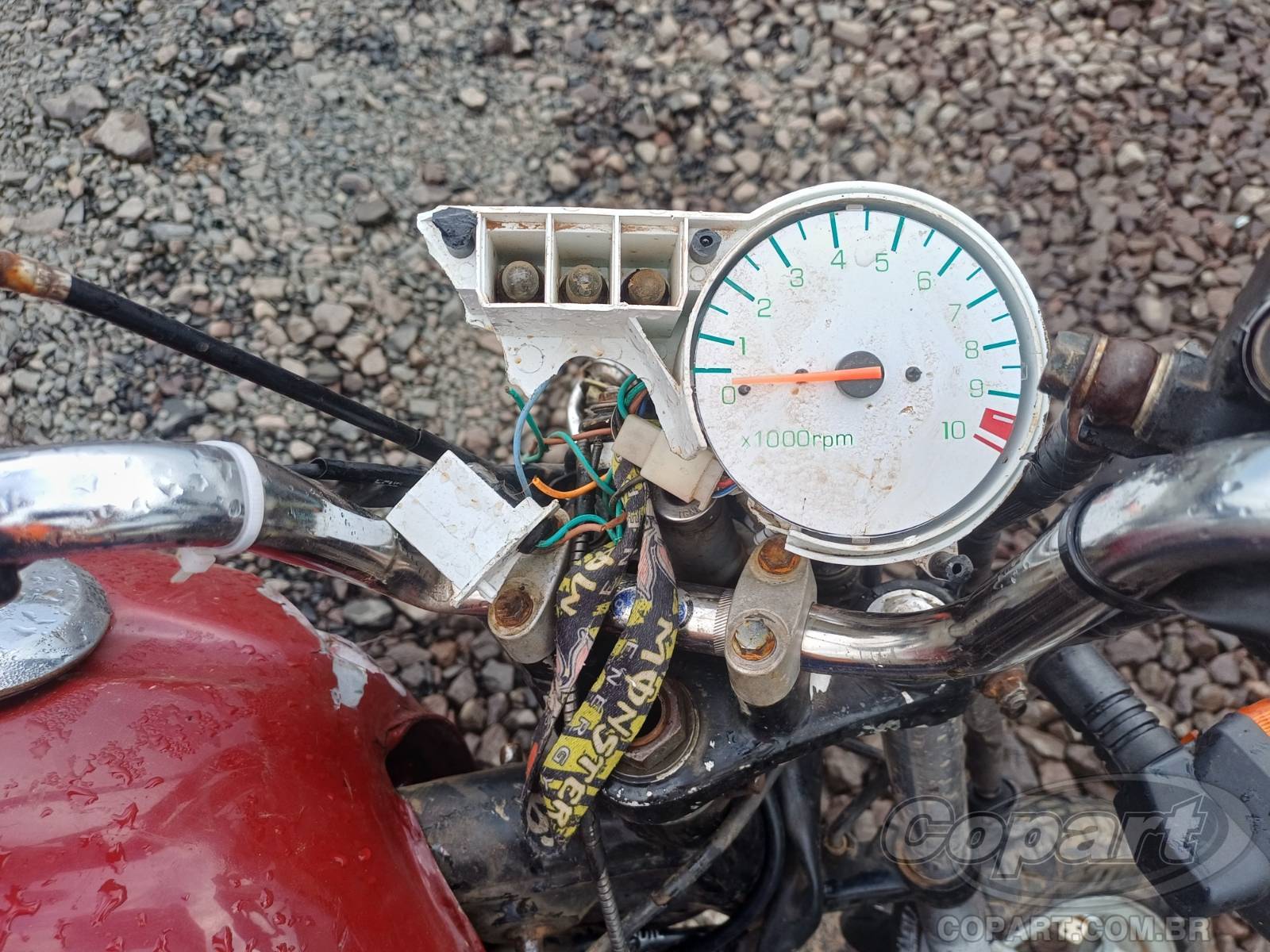 Foto 9 de 10: 2002 HONDA CBX 200