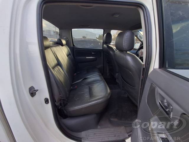 2013 TOYOTA HILUX CD 