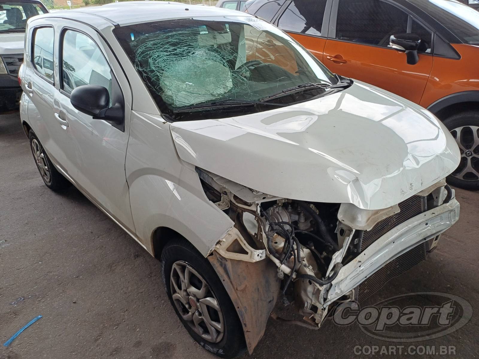 FIAT MOBI 2018 Collision Damage - Yelum Seguros