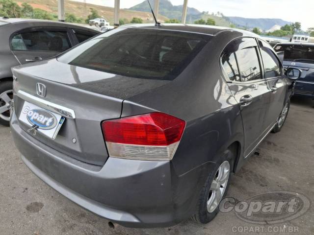 2011 HONDA CITY 