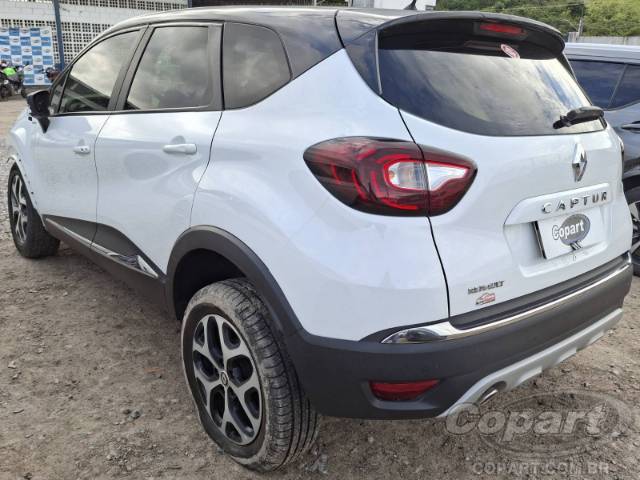 2021 RENAULT CAPTUR 