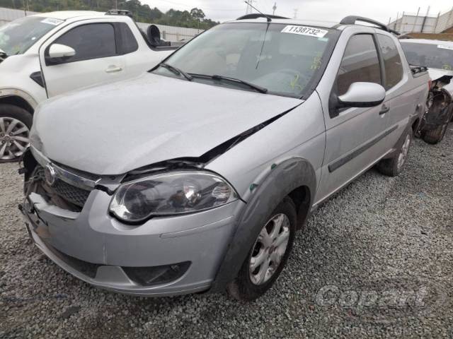 2015 FIAT STRADA CD 