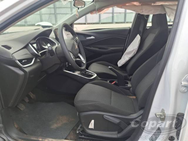 2025 CHEVROLET ONIX 