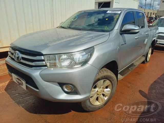2017 TOYOTA HILUX CD 