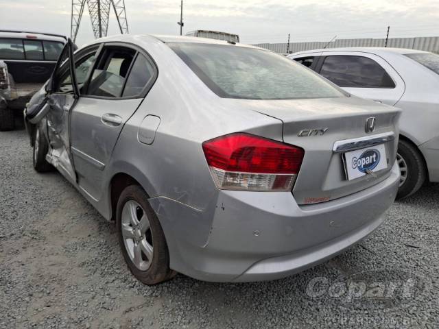 2011 HONDA CITY 