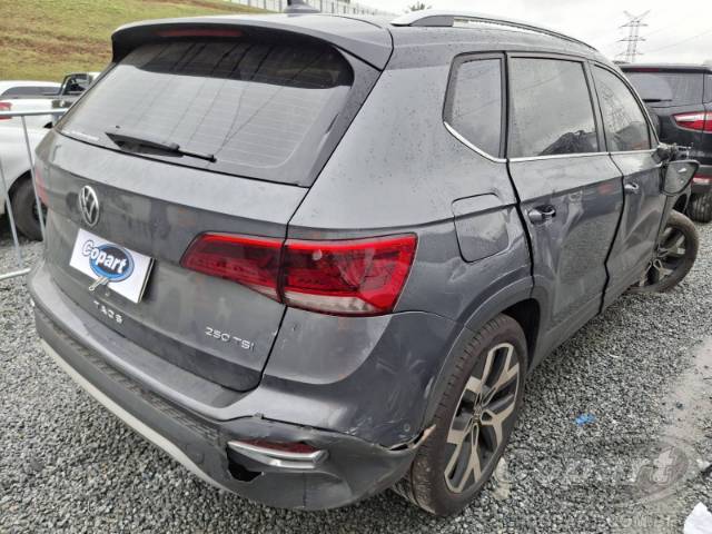 2025 VOLKSWAGEN TAOS 