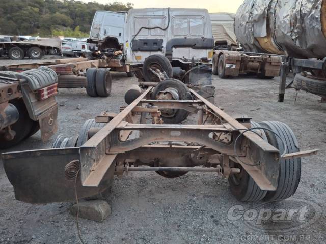 2013 FORD CARGO 816 