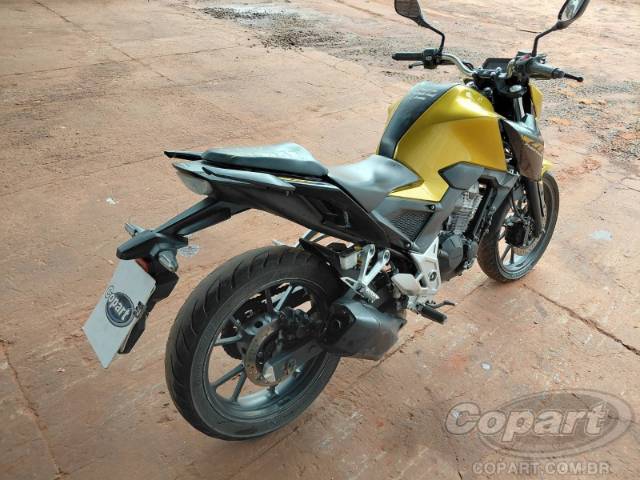 2024 HONDA CB 300F 