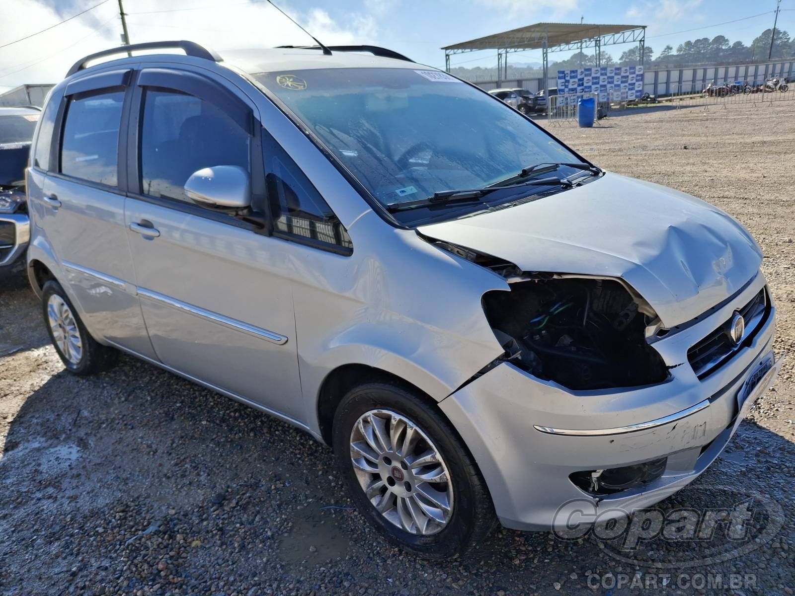 Veículo Fiat Idea FIAT IDEA ESSENCE 1.6 16V E.TORQ 2013 2013 em leilão