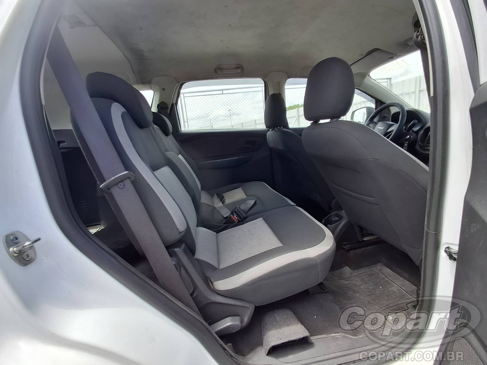 Foto 6 de 10: 2018 CHEVROLET SPIN