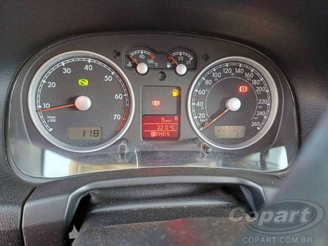 2009 VOLKSWAGEN BORA 