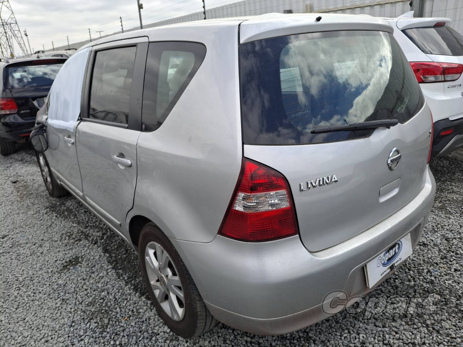 Foto 3: 2013 NISSAN LIVINA
