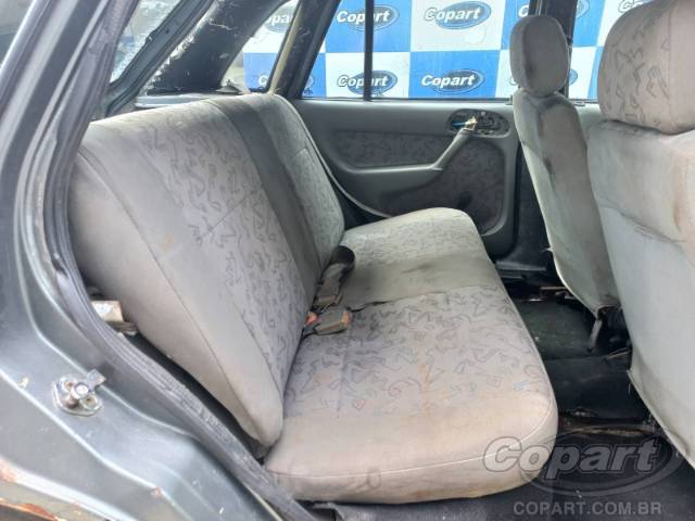 2005 VOLKSWAGEN GOL 