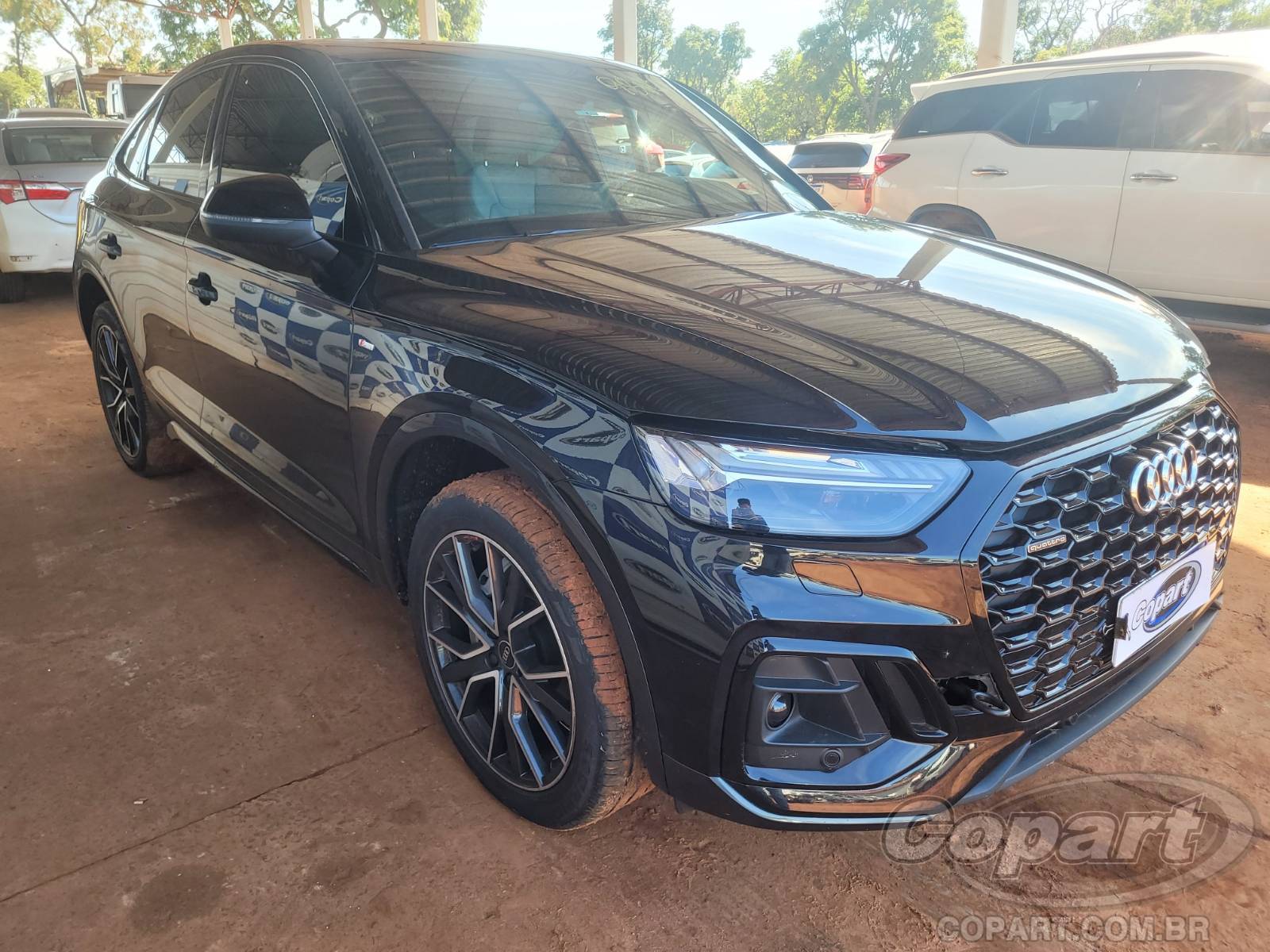 Veículo Audi Q5 Audi Q5 SportBack 45 TFSI 2.0 16V Turbo 2022 Médio Dano Lateral 2022 em leilão